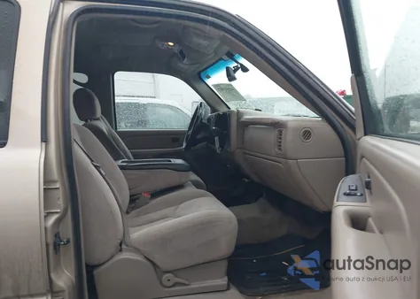 2004 Chevrolet Silverado 2500 Ls z USA, uszkodzony, nr VIN 1GCGK23U44F114315